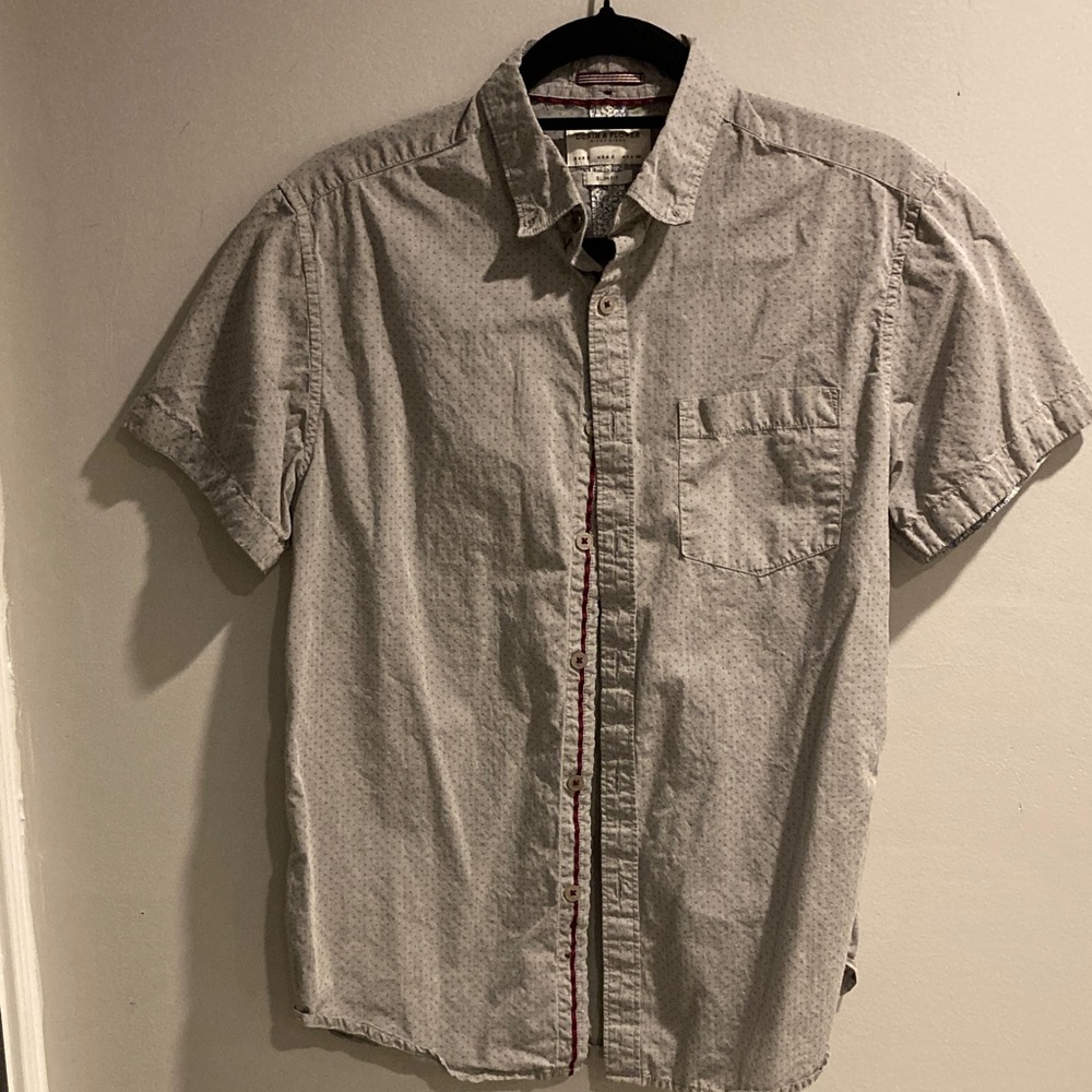 Denim & Flower Gray Short Sleeve Button Down Shirt